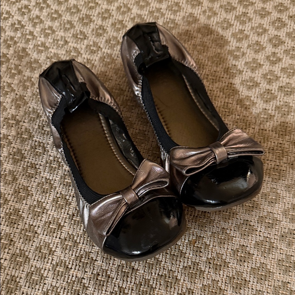 Black & Metallic Ballet Flats with Bow